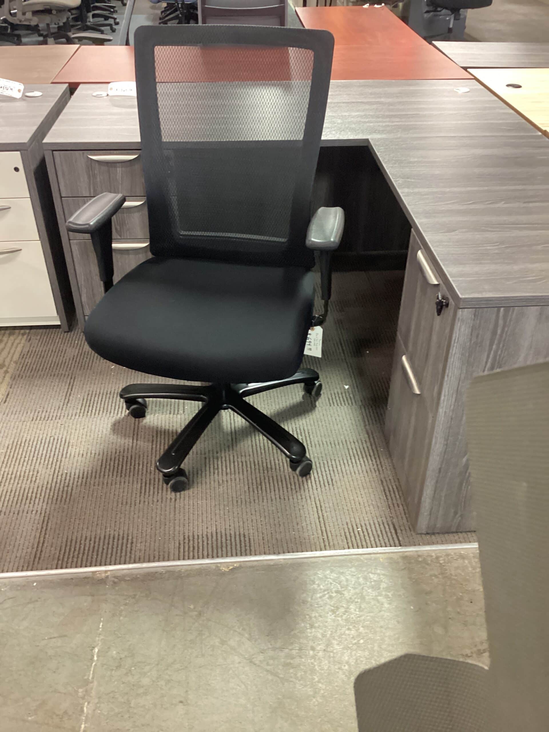 Premiera Big and Tall Meshback Chair - Image 4