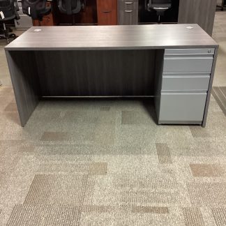 Desk Shell w/Metal Pedestal (Option SM1)