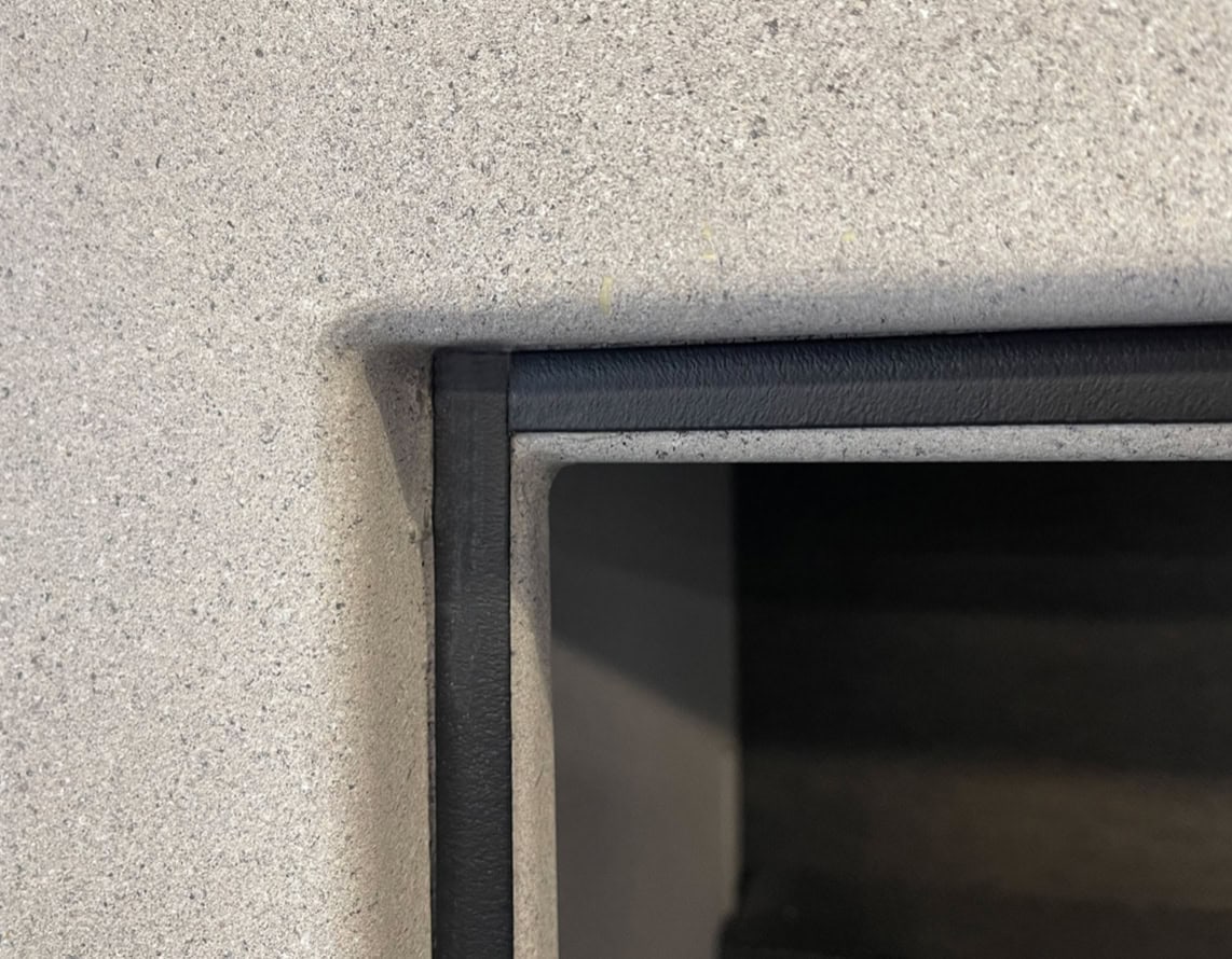 Champion Victory 40 Safe - Image 2