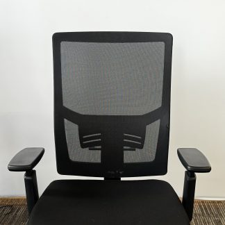 Beniia Groovi Task Chair
